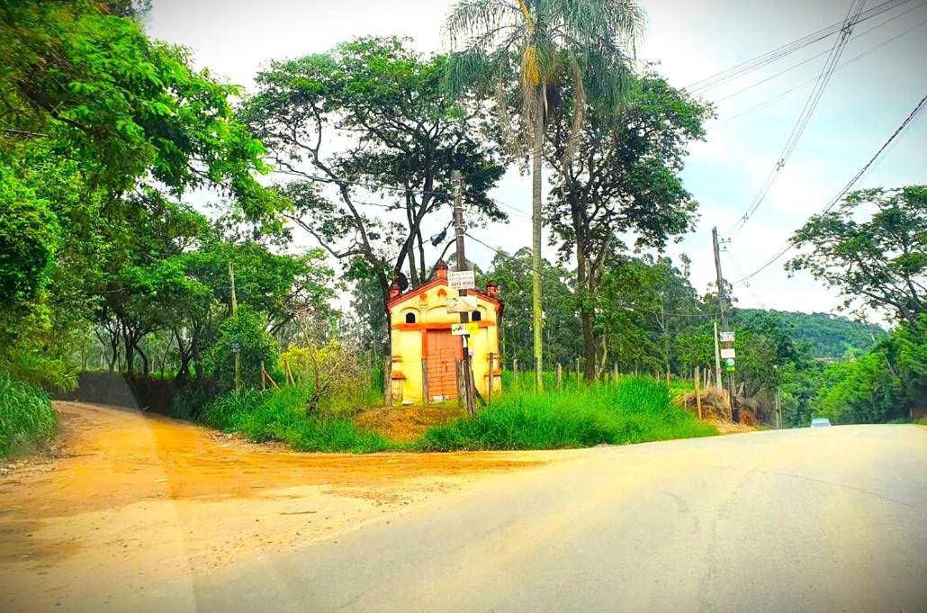 Chacara Atibaia Com Casa Na Arvore מראה חיצוני תמונה